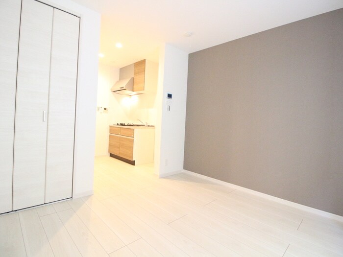 物件内観写真8　(内観写真)