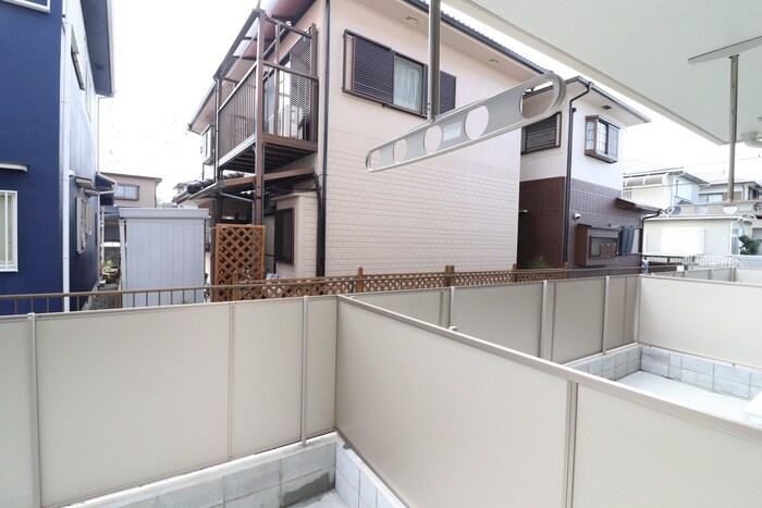 物件内観写真18　(室内からの展望)