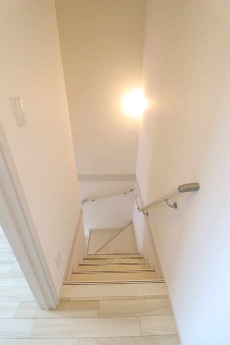 物件内観写真18　(廊下)