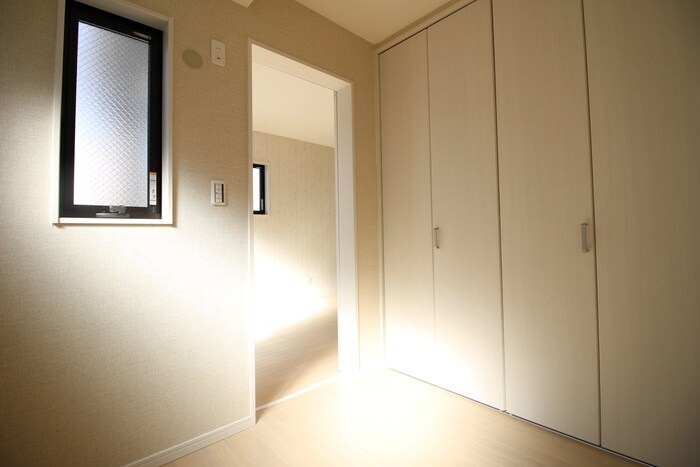 物件内観写真9　(居室)