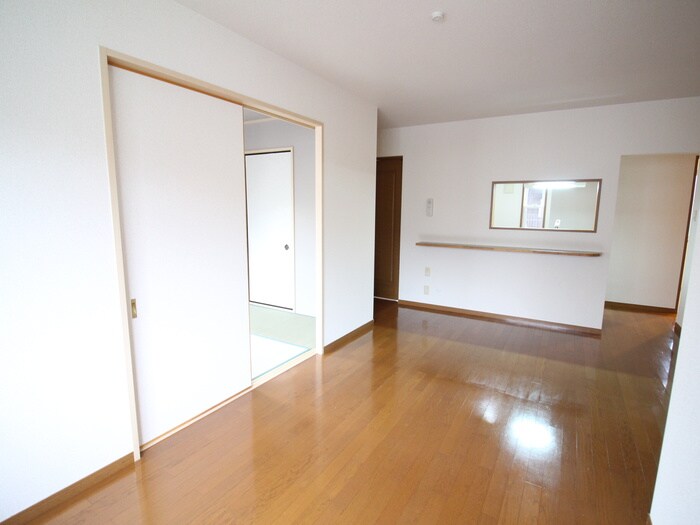 物件内観写真7　(居室)