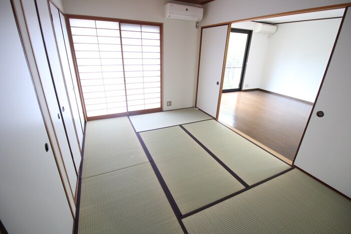 物件内観写真5　(居室)