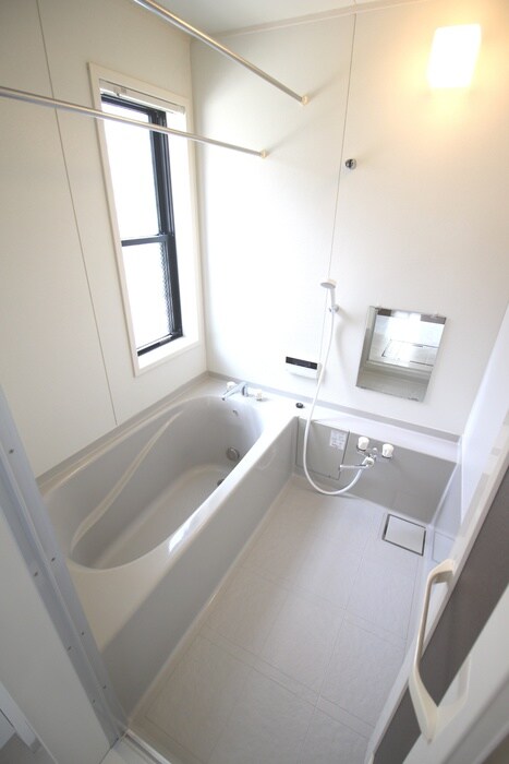 物件内観写真8　(バス／シャワールーム等)