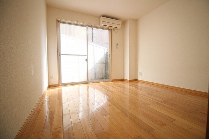 物件内観写真11　(居室)