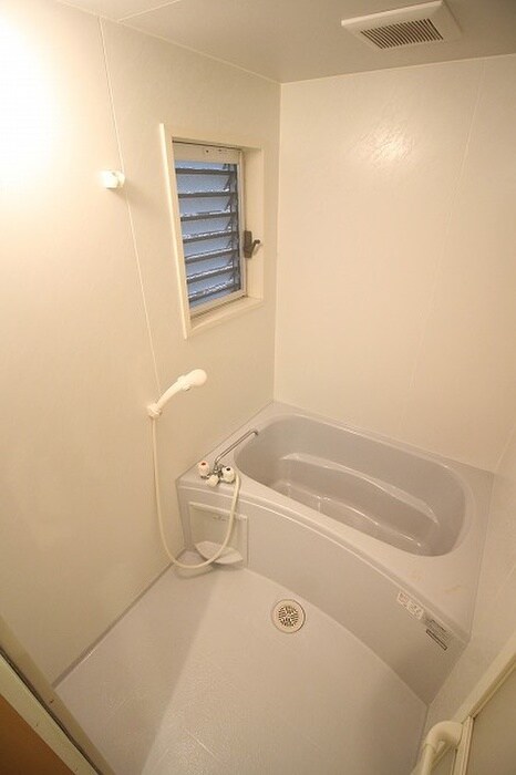 物件内観写真13　(バス／シャワールーム等)