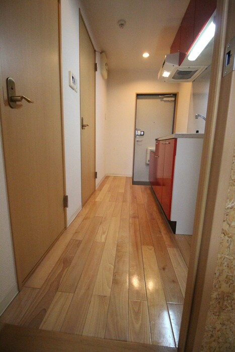 物件内観写真22　(廊下)