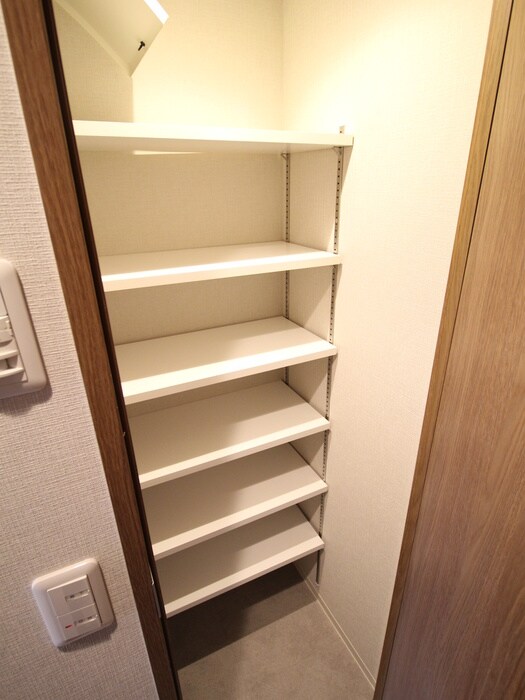 物件内観写真22　(靴箱)