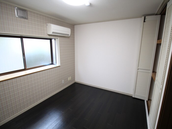 物件内観写真5　(居室)