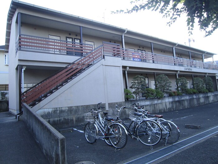 物件外観写真3　(駐輪場)