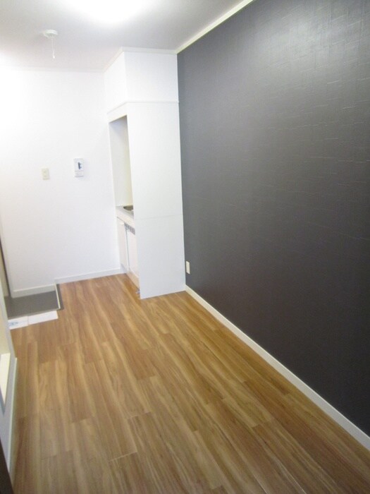 物件内観写真10　(室内からの展望)