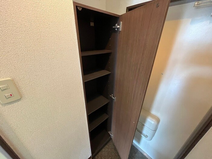 物件内観写真17　(靴箱)