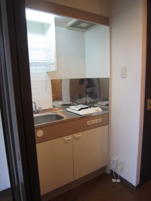 物件内観写真19　(廊下)