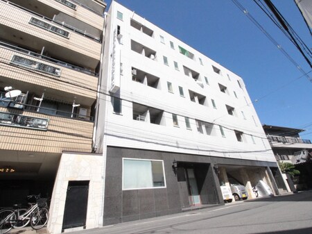 大宝小阪本町ロイヤルハイツ外観写真