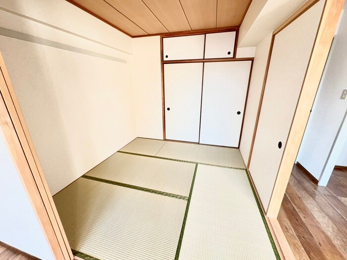 物件内観写真9　(居室)