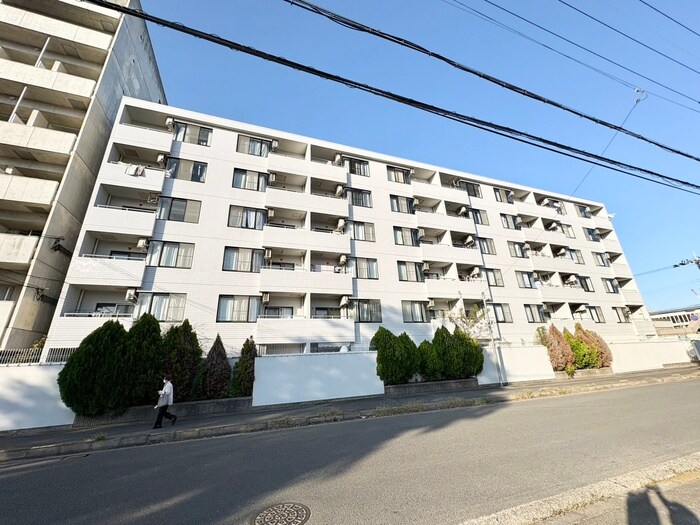 物件外観写真6　(外観写真)