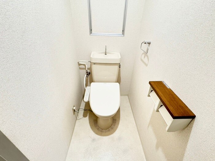 物件内観写真13　(トイレ)