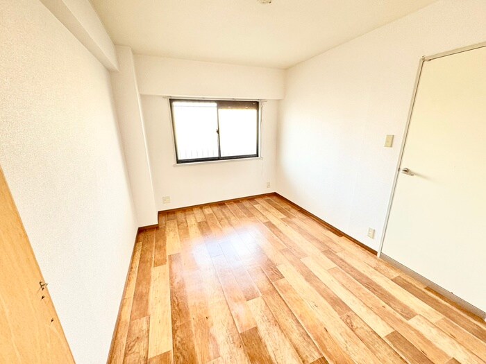 物件内観写真17　(居室)