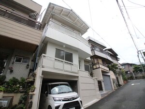 上野芝町8丁戸建外観写真