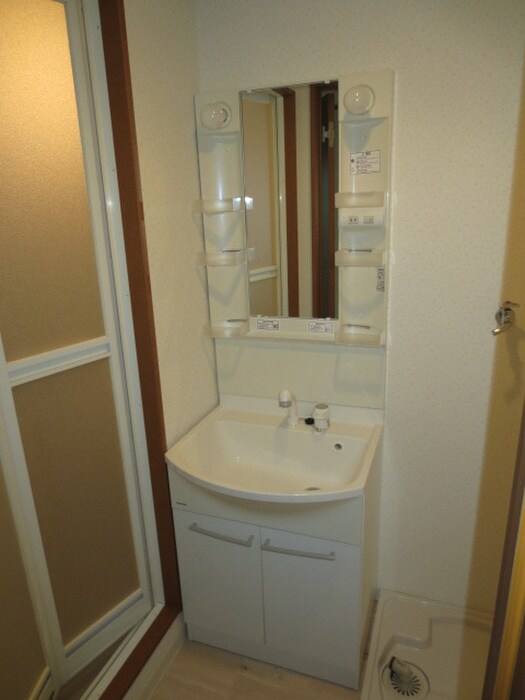 物件内観写真11　(洗面)