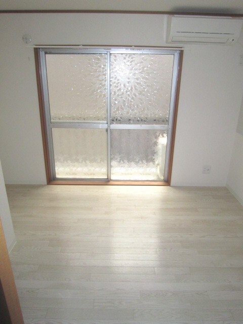 物件内観写真14　(居室)