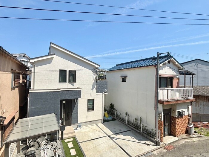 物件内観写真22　(室内からの展望)