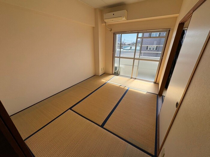 物件内観写真7　(居室)