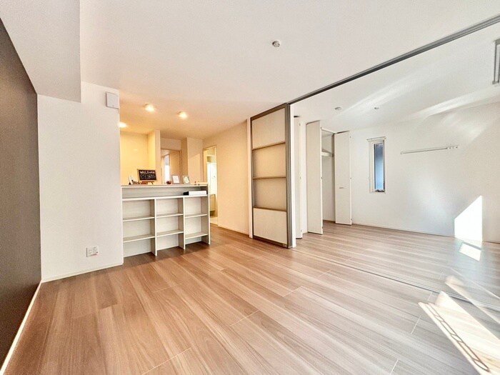 物件内観写真8　(居室)