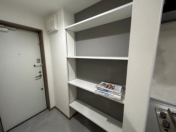 物件内観写真8　(靴箱)