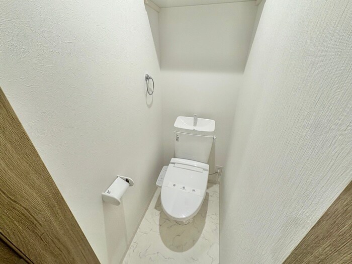 物件内観写真11　(トイレ)