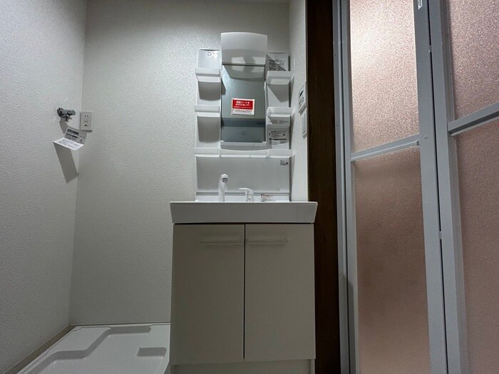 物件内観写真12　(洗面)