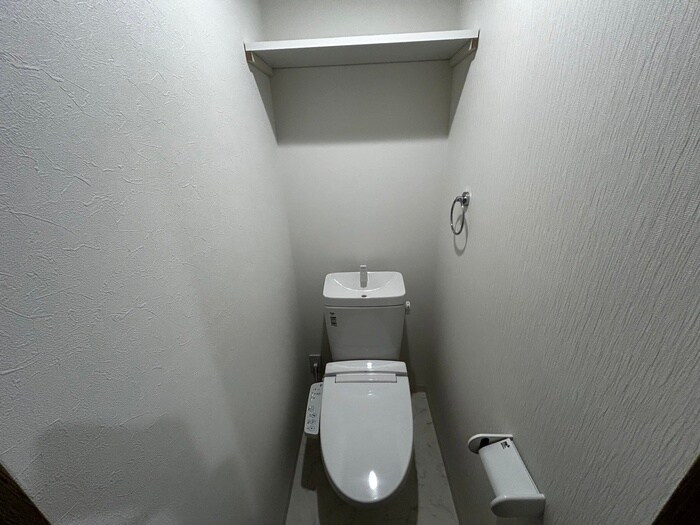 物件内観写真14　(トイレ)