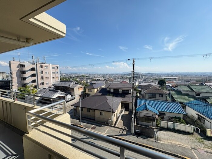 物件内観写真22　(室内からの展望)