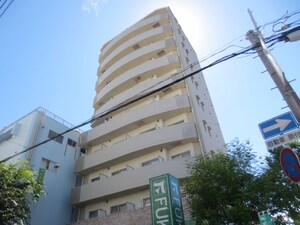 ウインズコート甲風園外観写真
