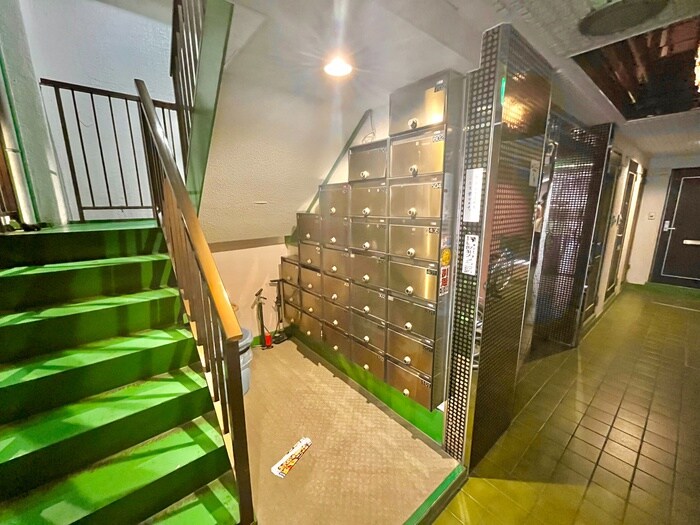 物件外観写真6　(建物設備)