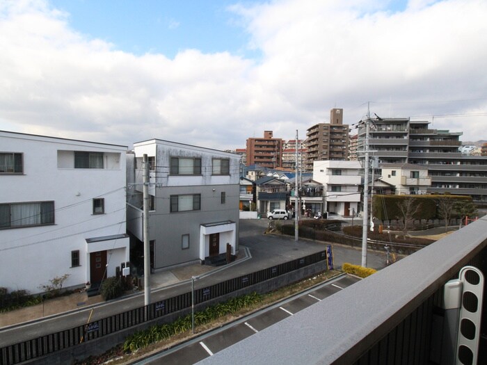 物件内観写真17　(室内からの展望)