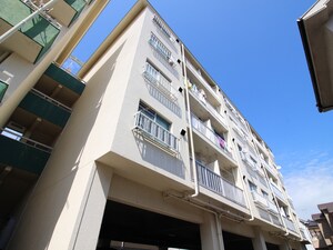マンション若林B外観写真