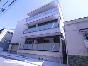 ９Roads小路東外観写真