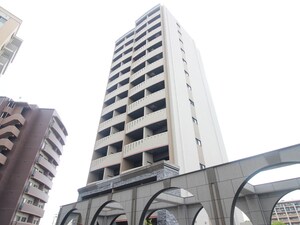 サンレムート新大阪eastⅢ外観写真