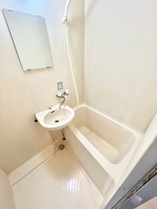 物件内観写真6　(バス／シャワールーム等)