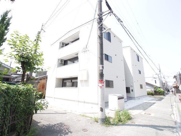 物件外観写真2　(外観写真)