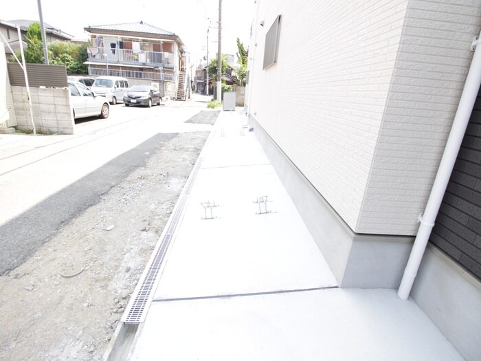 物件外観写真6　(駐輪場)