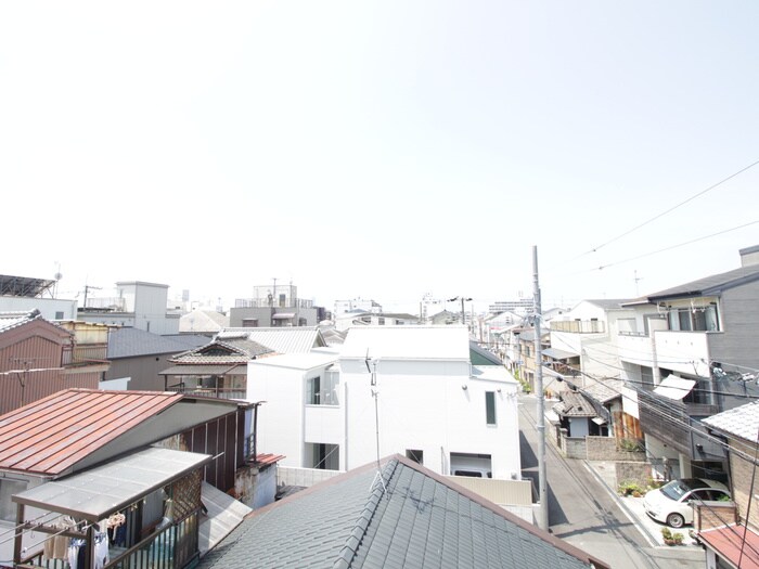 物件内観写真20　(室内からの展望)