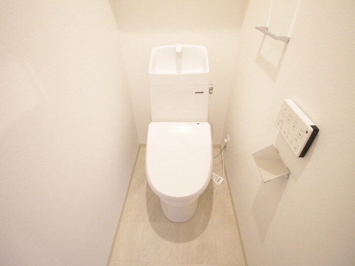 物件内観写真22　(トイレ)