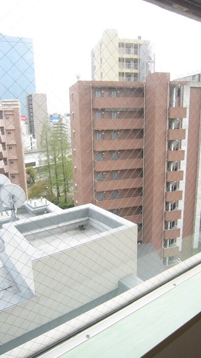 物件内観写真16　(室内からの展望)