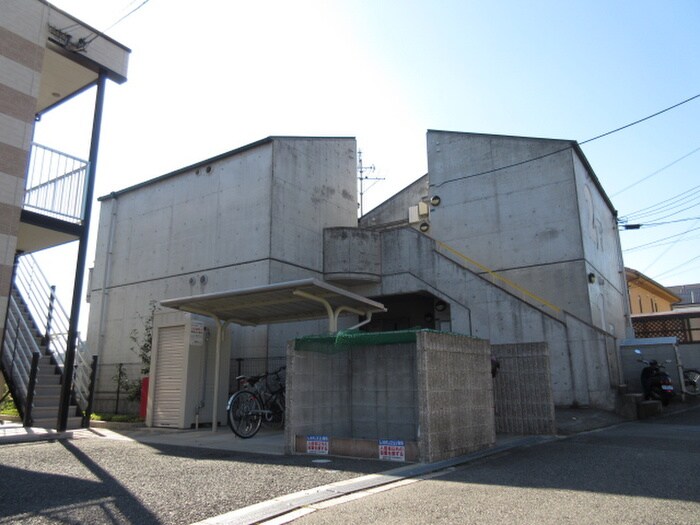 物件外観写真2　(外観写真)