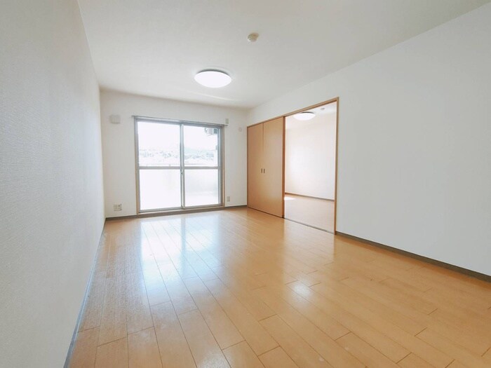 物件内観写真12　(居室)