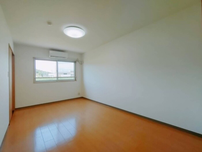 物件内観写真17　(居室)