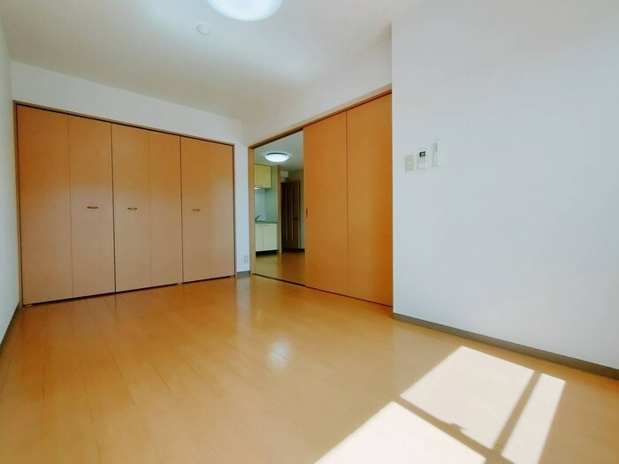 物件内観写真22　(居室)