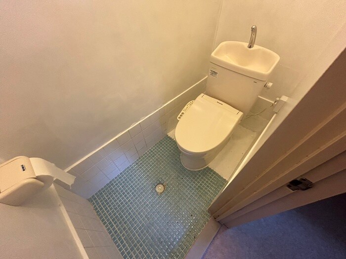 物件内観写真13　(トイレ)