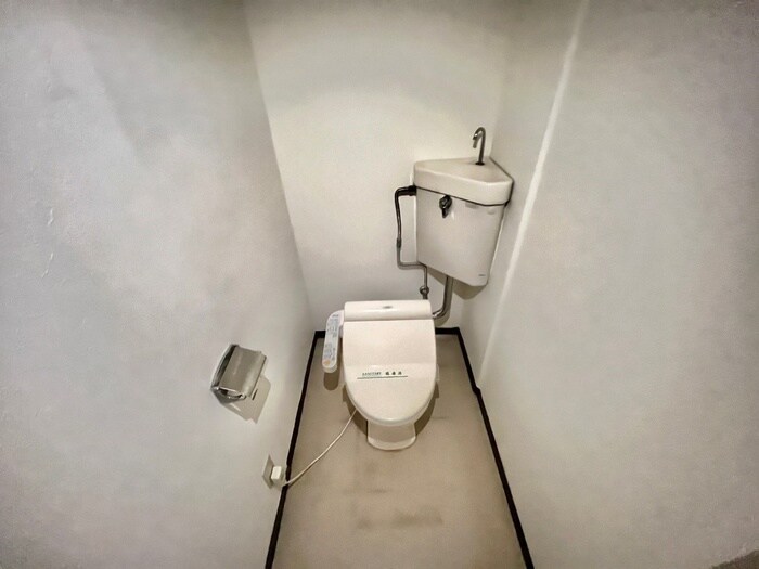 物件内観写真15　(トイレ)